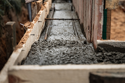 Reinforcing bar displacement in precast concrete Reinforcing bar displacement in precast concrete